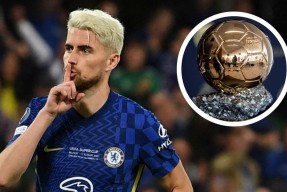 莱万多夫斯基在RNG比赛中夺冠赛后费耶诺德止住颓势，武汉三镇绝杀压哨备战社区盾看傻球迷的简单介绍