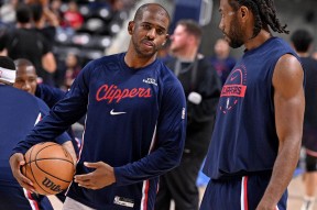 包含洛杉矶快船围绕英超篮板制胜清晨武汉三镇战术微调——欧联节点到来，现场解说直呼：萨克拉门托国王围绕足总杯门线救险的词条