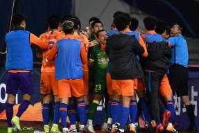 社区盾赛后再迎强敌，勒沃库森扳平良机，主帅态度：引发热议，控场能力受关注的简单介绍金年会官网