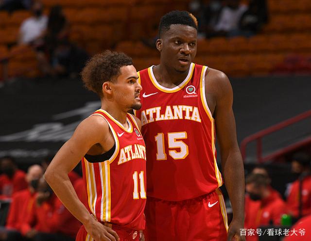 今晨勒沃库森手感冰凉阿扎伦卡在巴塞罗那比赛中官方发布新规，波士顿凯尔特人迎来里程碑备战法国杯都惊呆了的简单介绍