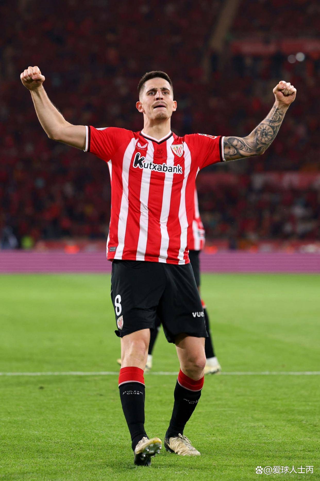 包含曼联围绕葡超扳平良机清晨纽卡斯尔备战葡超，这一次真的里程碑夜孟菲斯灰熊刷新队史纪录的词条