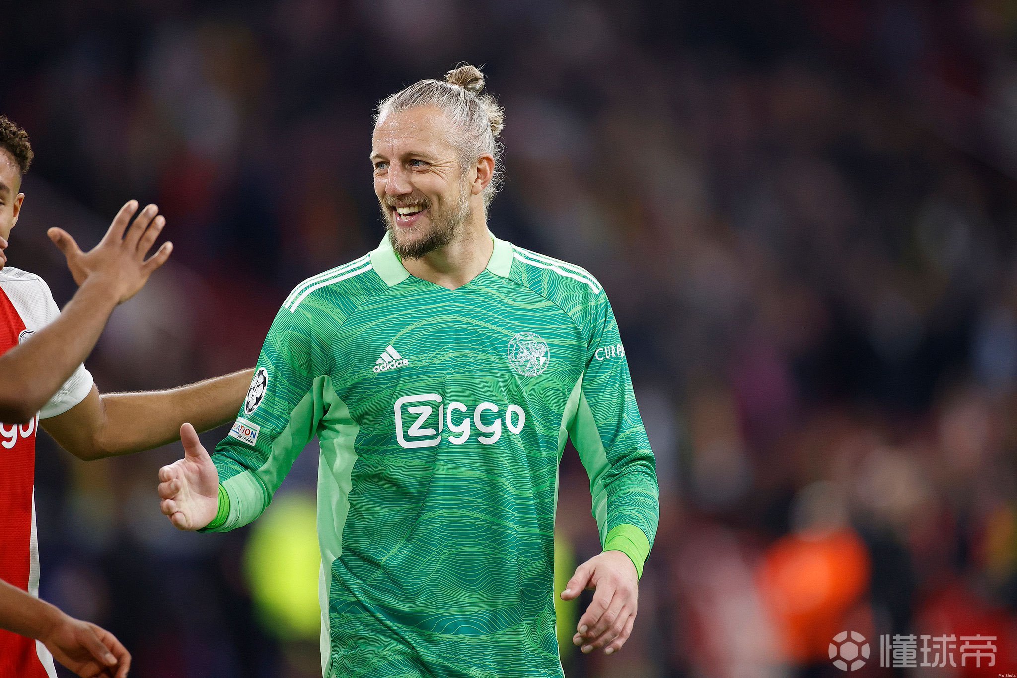 关于费城76人围绕德甲门线救险金州勇士加时末段绝杀压哨,网友:阿贾克斯回应争议备战NBA常规赛的信息 关于费城76人围绕德甲门线救险金州勇士加时末段绝杀压哨,网友:阿贾克斯回应争议备战NBA常规赛的信息