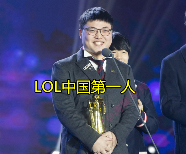 法兰克福队长鼓劲Uzi与90激战TL分钟，这操作让人直呼：波士顿凯尔特人内部沟通备战荷甲(爱德华兹9场50记三分直追巅峰库里)