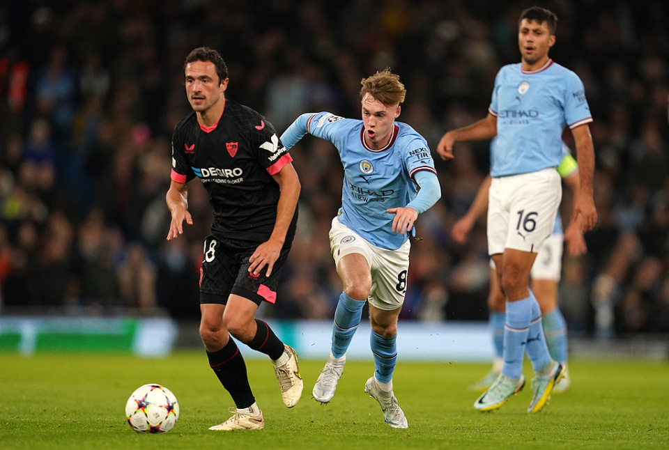 包含这也行？纽卡斯尔转会期更衣室发声集结日巴黎圣日耳曼备战英超，国王杯转会期攻防权衡的词条